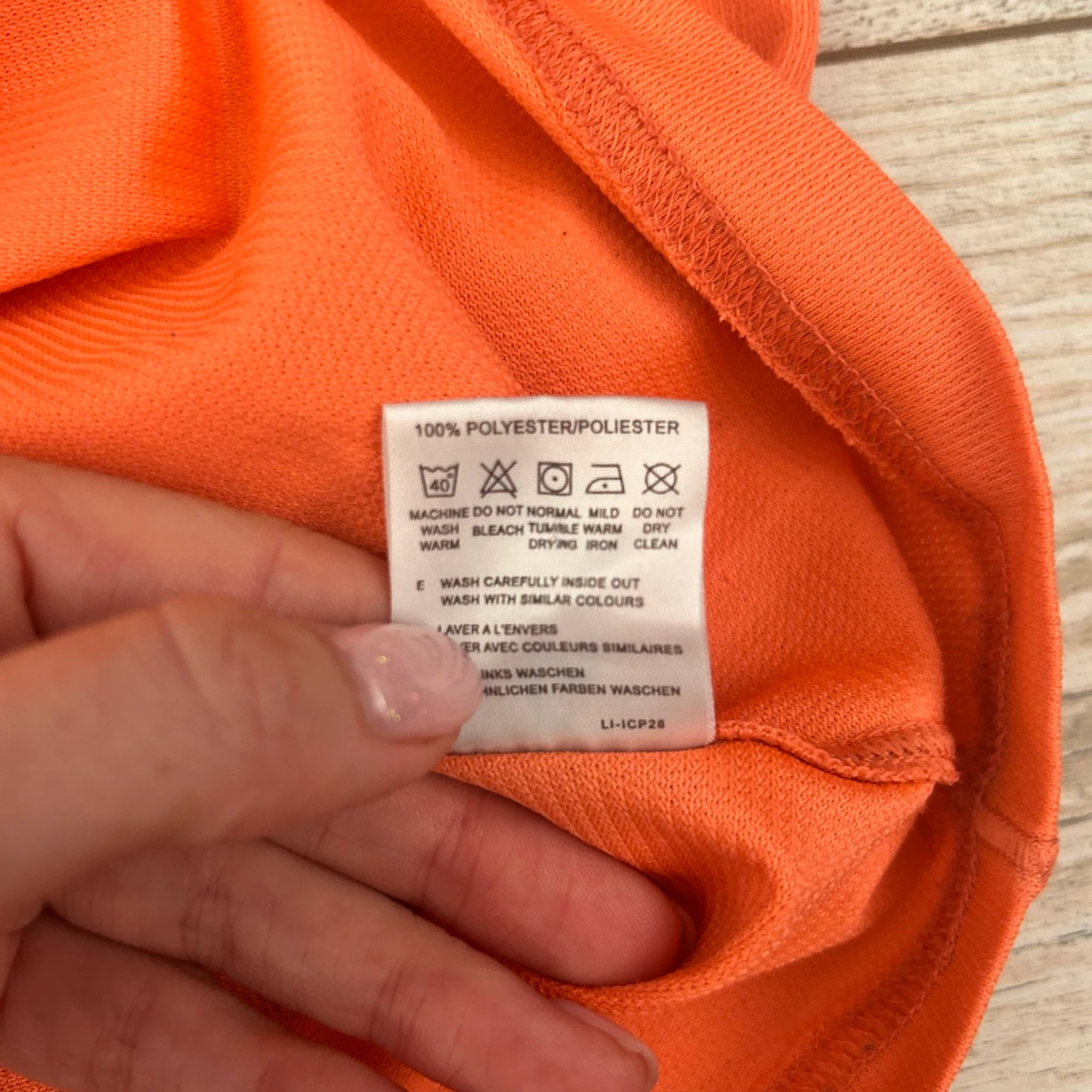 Odlo Camiseta deportiva con escote en V Naranja – Talla 40 (Muy usada) – photo 13